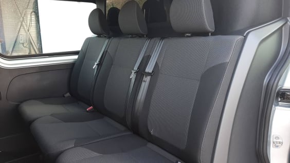 Renault TRAFIC CABINE APPROFONDIE L2H1 3T BLUE DCI 150 AUTO ADVANCE Gris Highland
