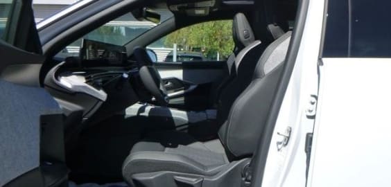 Peugeot 3008 Hybrid 145 e-DCS6 GT Blanc Okénite
