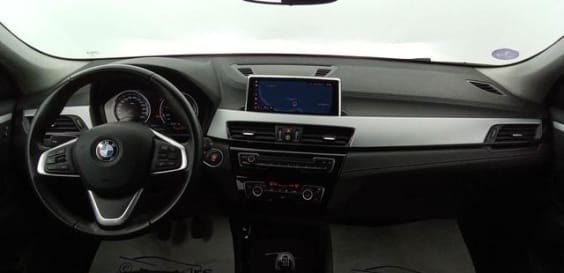 BMW X2 F39 X2 SDRIVE 18I 136 CH BVM6 BUSINESS DESIGN Mineralweiss