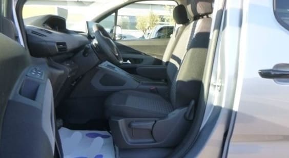 Peugeot Rifter Rifter XL BlueHDi 130 S&S EAT8 5pl GT gris artense