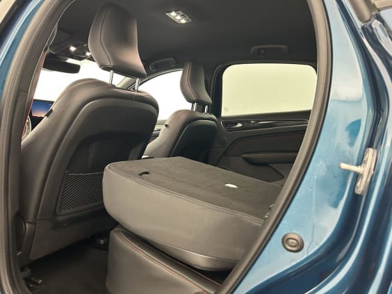 Renault Arkana E-Tech 145 - 21B R.S. Line Bleu