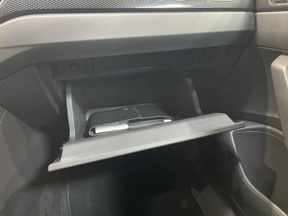 Volkswagen POLO Polo 1.0 TSI 95 S&S BVM5 Life Plus Noir