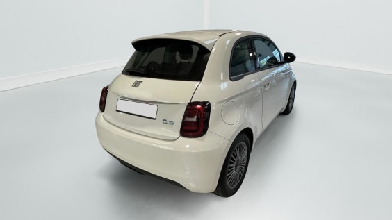 Fiat 500e Berline MY22 Serie 1 STEP 2 500 e 118 ch Icône Blanc