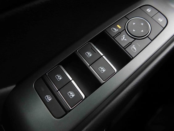 Nissan QASHQAI 1.3 DIG-T MHEV 158 X-Tronic N-Connecta Gris