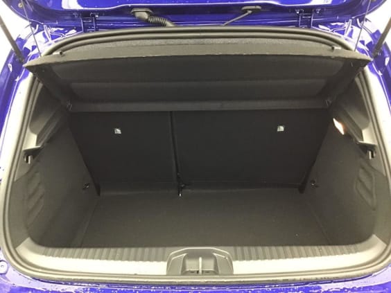 Renault CLIO 5 Techno 1.0 TCE 90 Bleu Iron