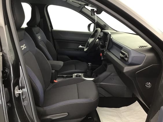 Dacia BIGSTER Expression 1.2 MHEV  130 Noir Nacre