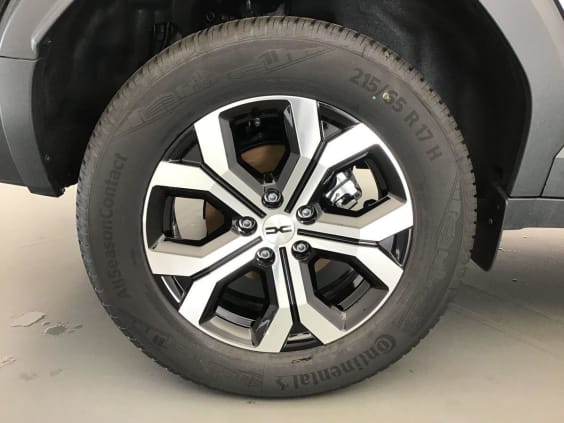 Dacia BIGSTER Expression 1.2 MHEV  130 Noir Nacre
