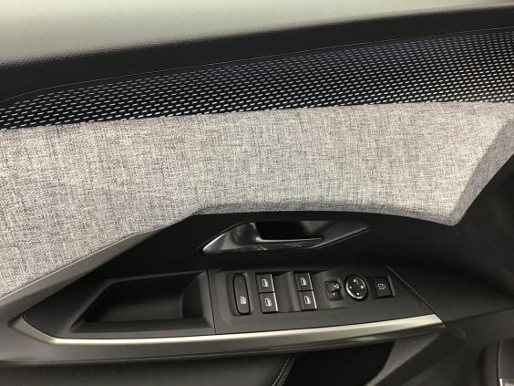 Peugeot 5008 Gt 1.2 HYBRID 145 Gris Titane