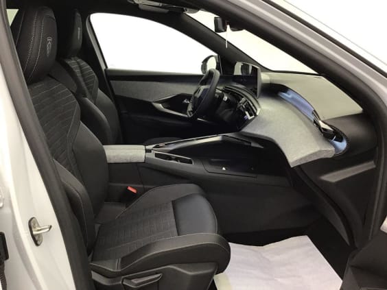 Peugeot 5008 Gt 1.2 HYBRID 145 Blanc Okenite