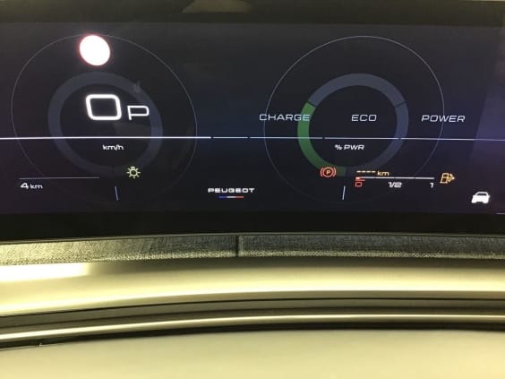 Peugeot 5008 Gt 1.2 HYBRID 145 Blanc Okenite