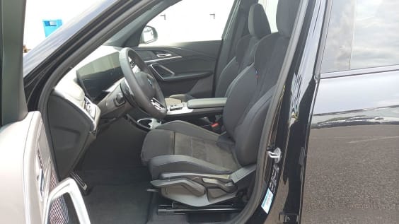 BMW X1 U11 X1 sDrive 18d 150ch DKG7 M Sport Saphirschwarz