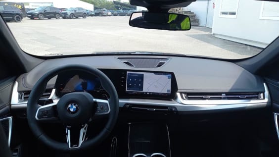 BMW X1 U11 X1 sDrive 18d 150ch DKG7 M Sport Saphirschwarz