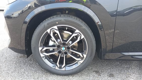 BMW X1 U11 X1 sDrive 18d 150ch DKG7 M Sport Saphirschwarz
