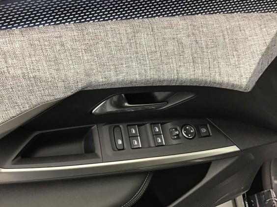Peugeot 5008 Gt 1.2 HYBRID 145 Noir Perla