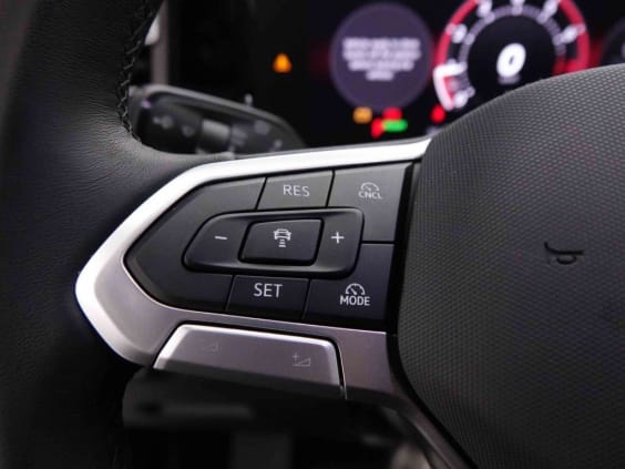 Volkswagen Tiguan 1.5 ETSI MHEV 150 AUT ELEGANCE Gris