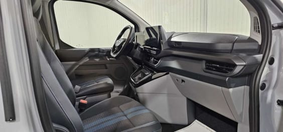 Ford Transit Custom Cabine Approfondie TRANSIT CUSTOM CA 320 L2H1 2.0 ECOBLUE 170 CH BVA8 SPORT Gris Matter