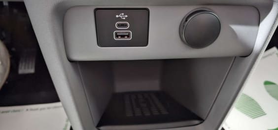 Ford Transit Custom Cabine Approfondie TRANSIT CUSTOM CA 320 L2H1 2.0 ECOBLUE 170 CH BVA8 SPORT Gris Matter