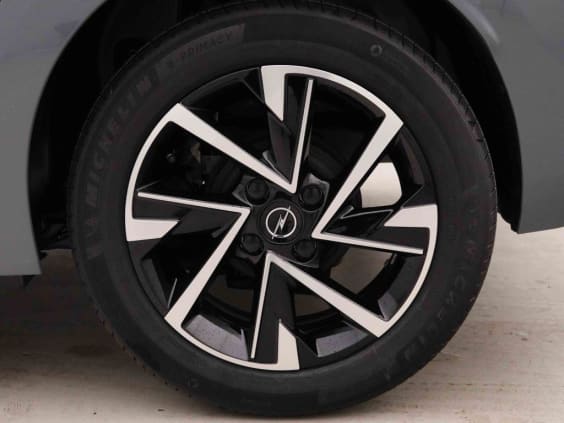 Opel Corsa 1.2 T 100 GS Gris