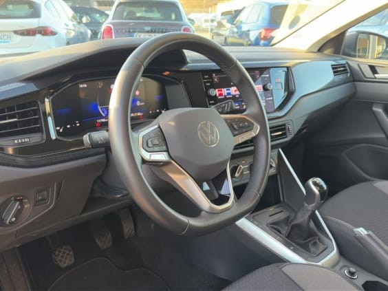 Volkswagen POLO 1.0 tsi 95 vw edition Gris