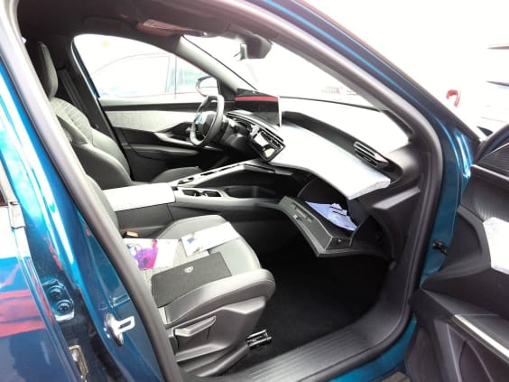 Peugeot 3008 Hybrid 136 e-DCS6 Allure Bleu Obsession