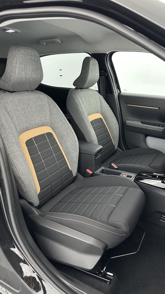 Citroën C3 Aircross C3 AIRCROSS 1.2 Hybride 145ch Plus e-DCS6 Noir Perla Nera
