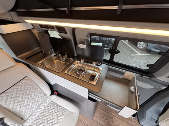 Campérêve CITY CAMP Ford Transit Custom Tourneo 2.0L 136 BVA Blanc