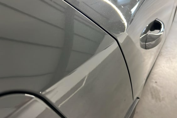 Peugeot 408 Hybrid 145 e-DCS6 Allure Gris Selenium