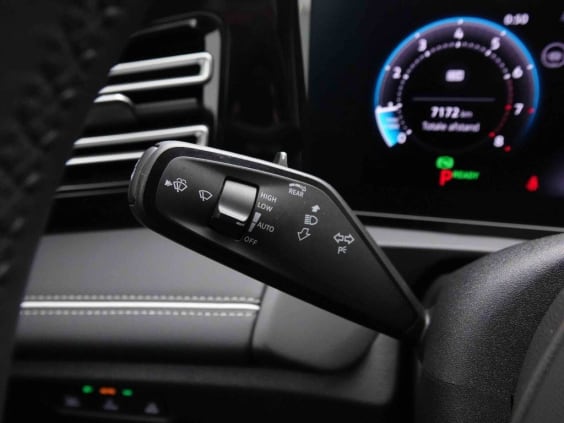 Volkswagen Tiguan 1.5 eTSi MHEV 150 DSG Elegance Gris