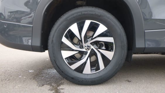 Volkswagen Tayron Tayron 1.5 eTSI 150ch DSG7 7pl Life Gris Dauphin