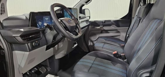 Ford Transit Custom Fourgon TRANSIT CUSTOM FGN 320 L1H1 2.0 ECOBLUE 170 CH BVA8 SPORT Noir Agate