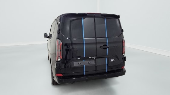 Ford Transit Custom Fourgon TRANSIT CUSTOM FGN 320 L1H1 2.0 ECOBLUE 170 CH BVA8 SPORT Noir Agate