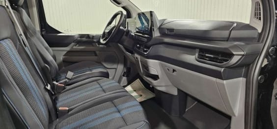 Ford Transit Custom Fourgon TRANSIT CUSTOM FGN 320 L1H1 2.0 ECOBLUE 170 CH BVA8 SPORT Noir Agate