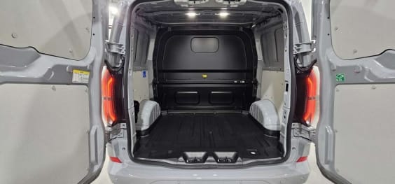 Ford Transit Custom Cabine Approfondie TRANSIT CUSTOM CA 320 L1H1 2.0 ECOBLUE 170 CH BVA8 SPORT Gris Matter