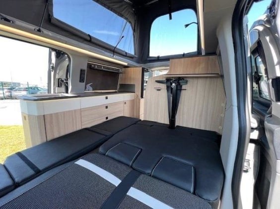 Stylevan Emotion BELIZE NEW FORD CUSTOM 2.0L 170 CV BVA 8 RAPPORTS 4X4 Gris Matter 