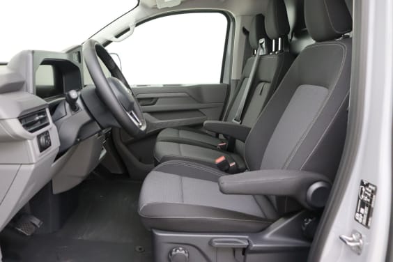 Volkswagen Transporter T7 Fourgon 3100 mm 2.0 TDI 150 hp Aut.8 Grey
