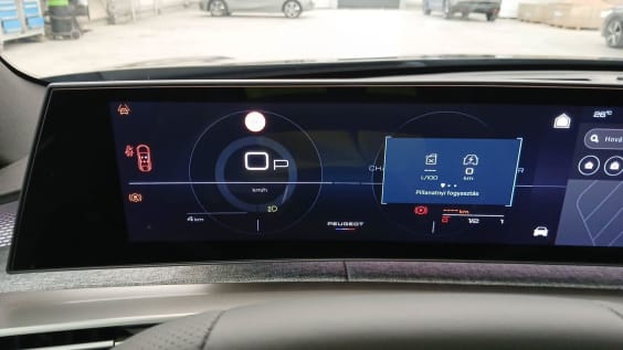 Peugeot 3008 Hybrid 136 e-DCS6 GT Noir Perla Nera
