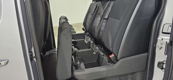 Citroën Jumpy Cabine Approfondie JUMPY CA XL DIESEL 180 CH AUTOMAT. Gris Artense