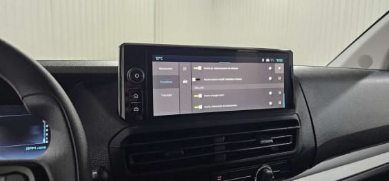Citroën Jumpy Cabine Approfondie JUMPY CA XL DIESEL 180 CH AUTOMAT. Gris Artense