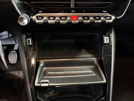 Peugeot 208 100 CV ALLURE Gris Artense 