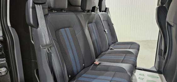Ford Transit Custom Cabine Approfondie TRANSIT CUSTOM CA 320 L2H1 2.0 ECOBLUE 170 CH BVA8 SPORT Gris Magnetic