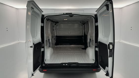 Renault Trafic TRAFIC L2H1 3000 2.0 dCi 150ch Advance EDC Blanc Glacier