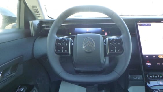 Citroën C5 Aircross Hybride C5 Aircross Hybride 145 ch e-DCS6 Plus Noir Perla Nera
