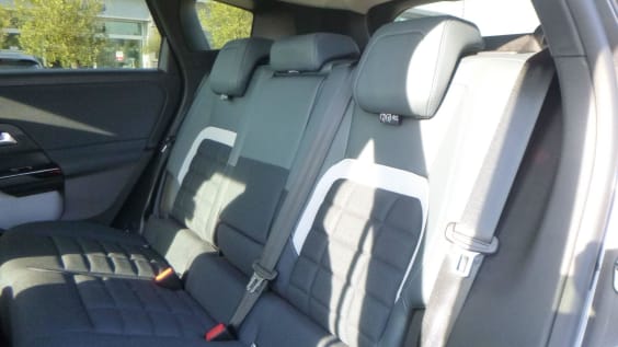 Citroën C5 Aircross Hybride C5 Aircross Hybride 145 ch e-DCS6 Plus Gris Platinium