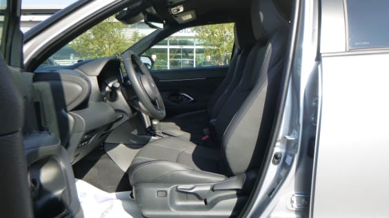Toyota Yaris Cross Hybride Yaris Cross Hybride 130h 2WD Trail Gris Argent/Toit Noir