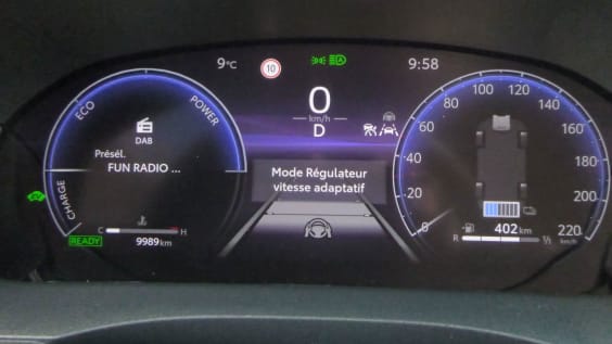 Toyota Yaris Cross Hybride Yaris Cross Hybride 130h 2WD Trail Gris Argent/Toit Noir