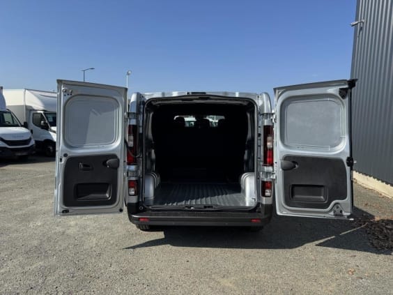 Renault Trafic L2H1 2.0 Blue DCi 150CH BVA 2025 CABINE APPROFONDIE Gris