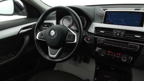 BMW X2 F39 X2 SDRIVE 18I 136 CH BVM6 BUSINESS DESIGN Mineralweiss