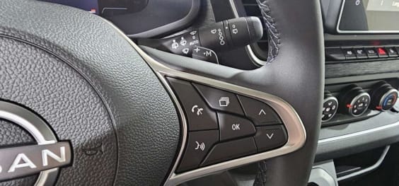 Nissan PRIMASTAR COMBI Primastar Combi L2H1 3.0t 2.0 dCi 170 S/S BVA9 N-Connecta Gris Comète