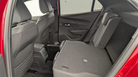 Peugeot 2008 PureTech 100 S&S BVM6 Allure Rouge Elixir