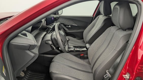 Peugeot 2008 PureTech 100 S&S BVM6 Allure Rouge Elixir
